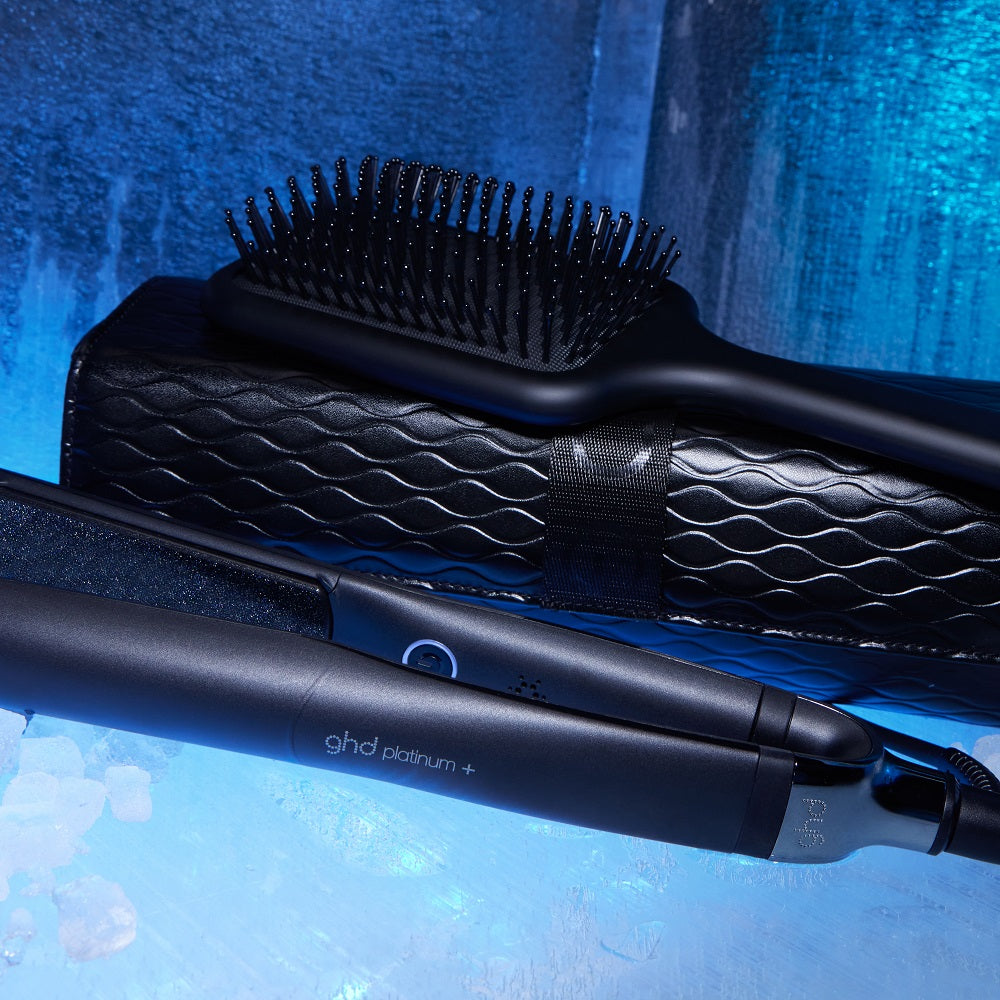 ghd platinum+ Styler - Geschenkset - inklusive Paddle Brush + Tasche